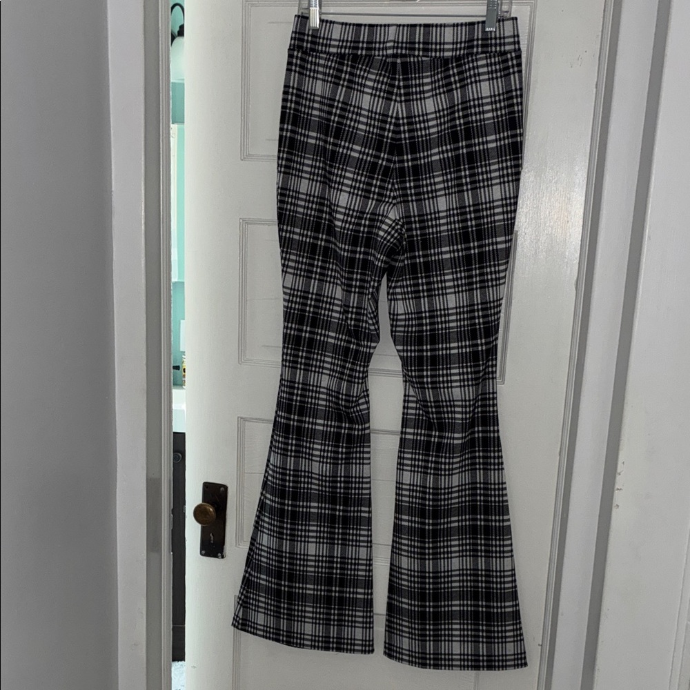 Bar III Black and White Plaid Flare Pants - Picture 3 of 3